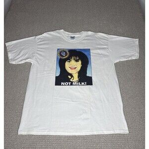 Vintage 90s Monica Lewinsky "Not Milk!" Parody Graphic T-Shirt Size XL